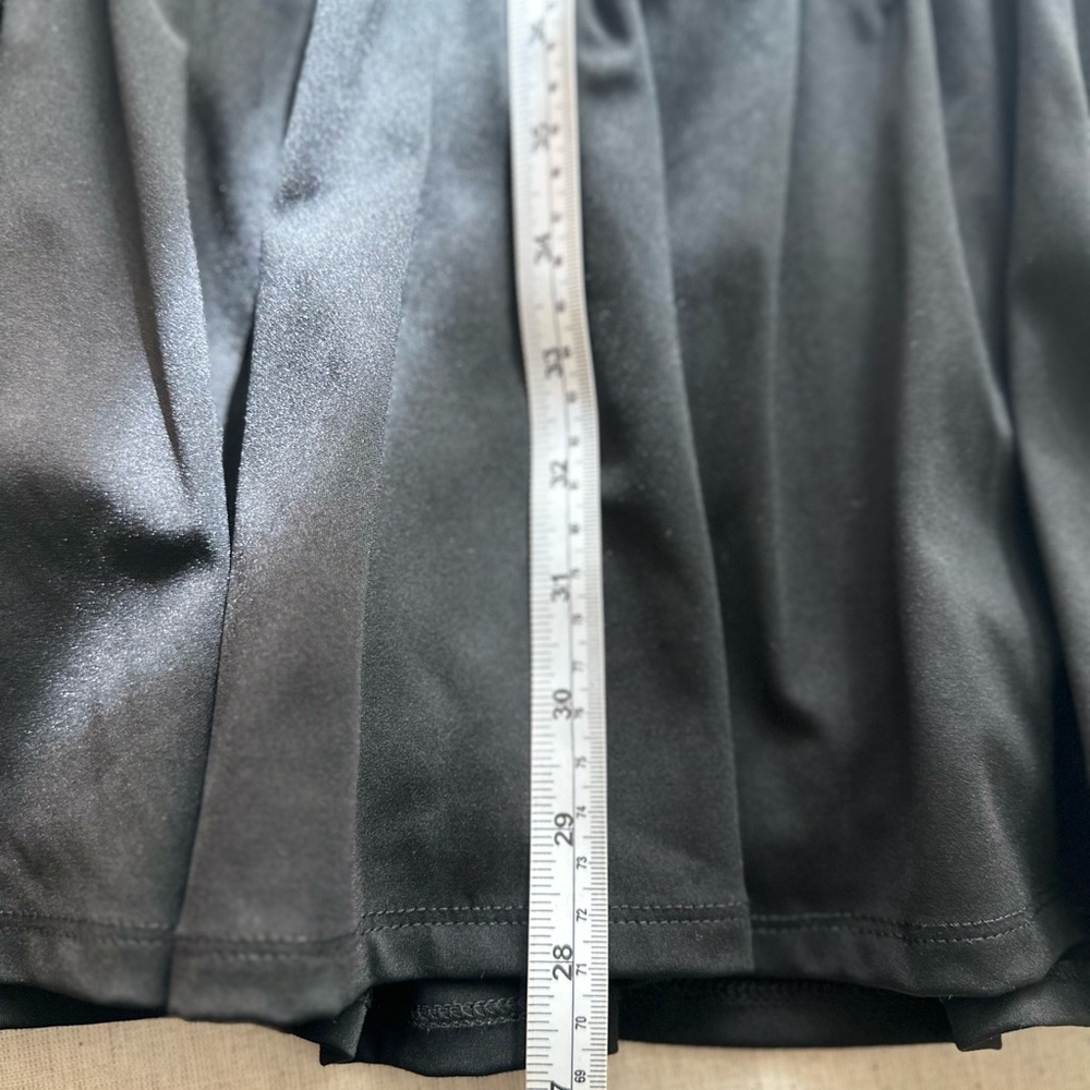 Women’s Black Sleeveless Drop-Waist Dress with White Trim Collar Size Large chic - Picture 9 of 9